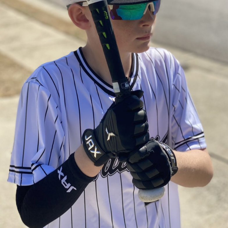 Jax Athletics Recovery Premium Arm Sleeve | Black